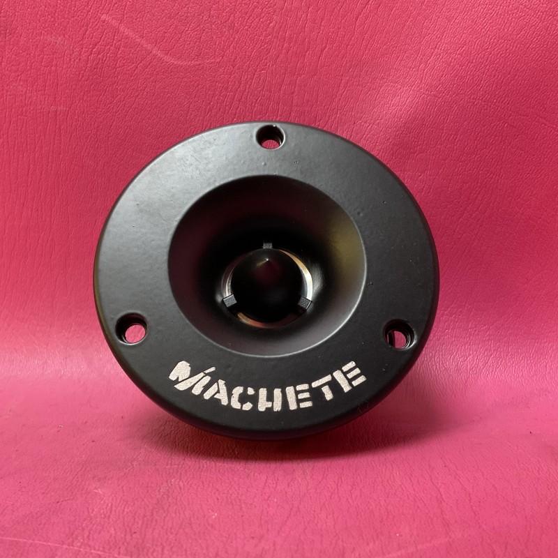 Machete MT-102