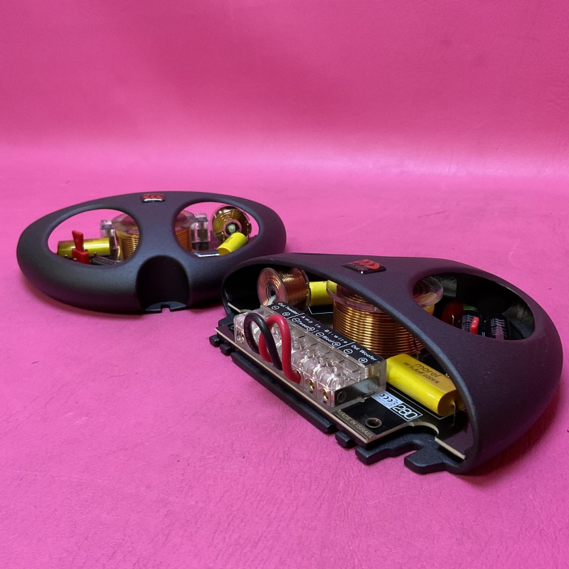 Morel Elate Titanium 602