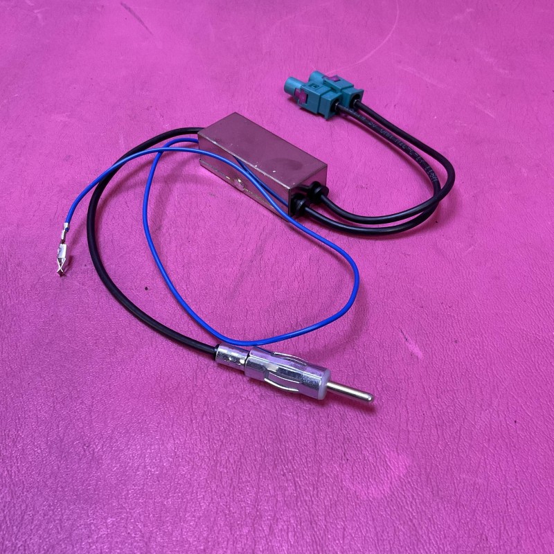 Антенный переходник Incar ANT-3 AMP