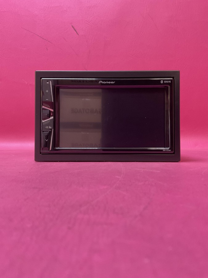 Pioneer DMH-G220BT