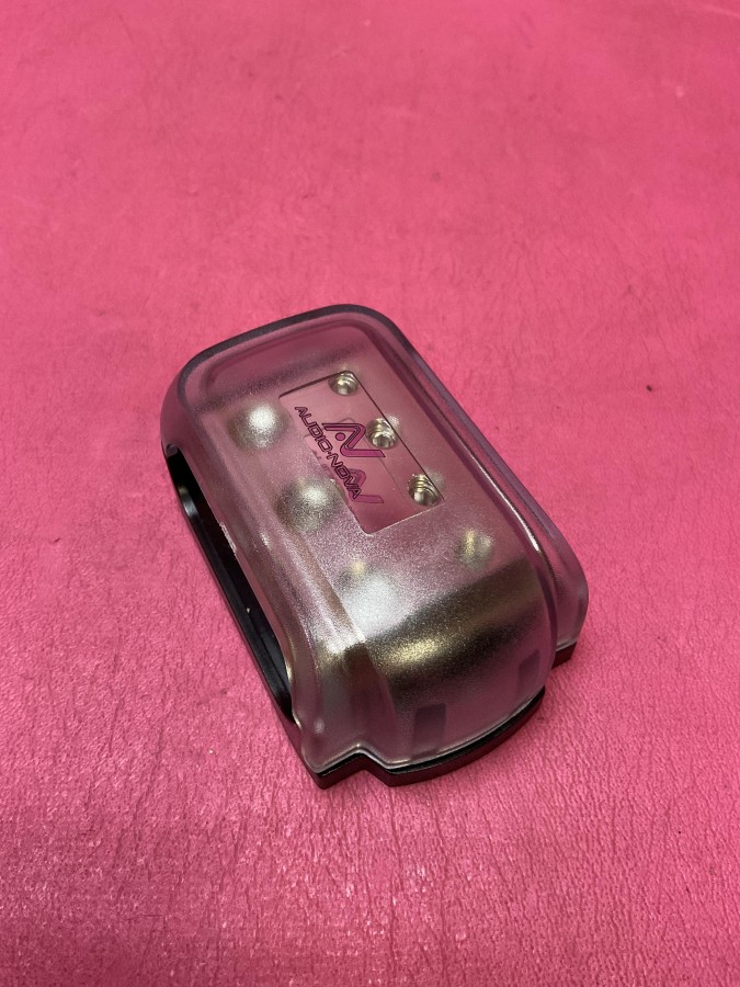 Дистрибьютор питания Audio Nova DB7.S